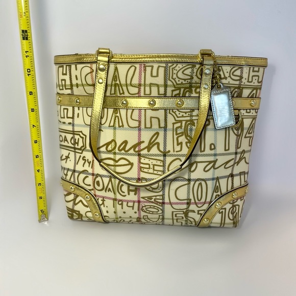 Coach Gold Logo Purse (H) - Picture 4 of 6